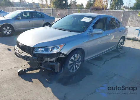 2017 Honda Accord Hybrid z USA, uszkodzony, nr VIN JHMCR6F35HC008871